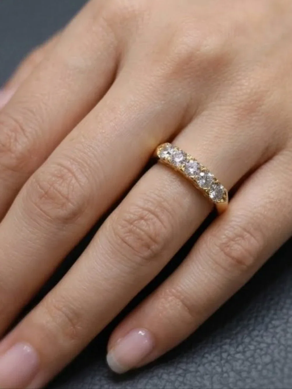 Gold Five Stone Ring Band Size 6 Unisex Ring